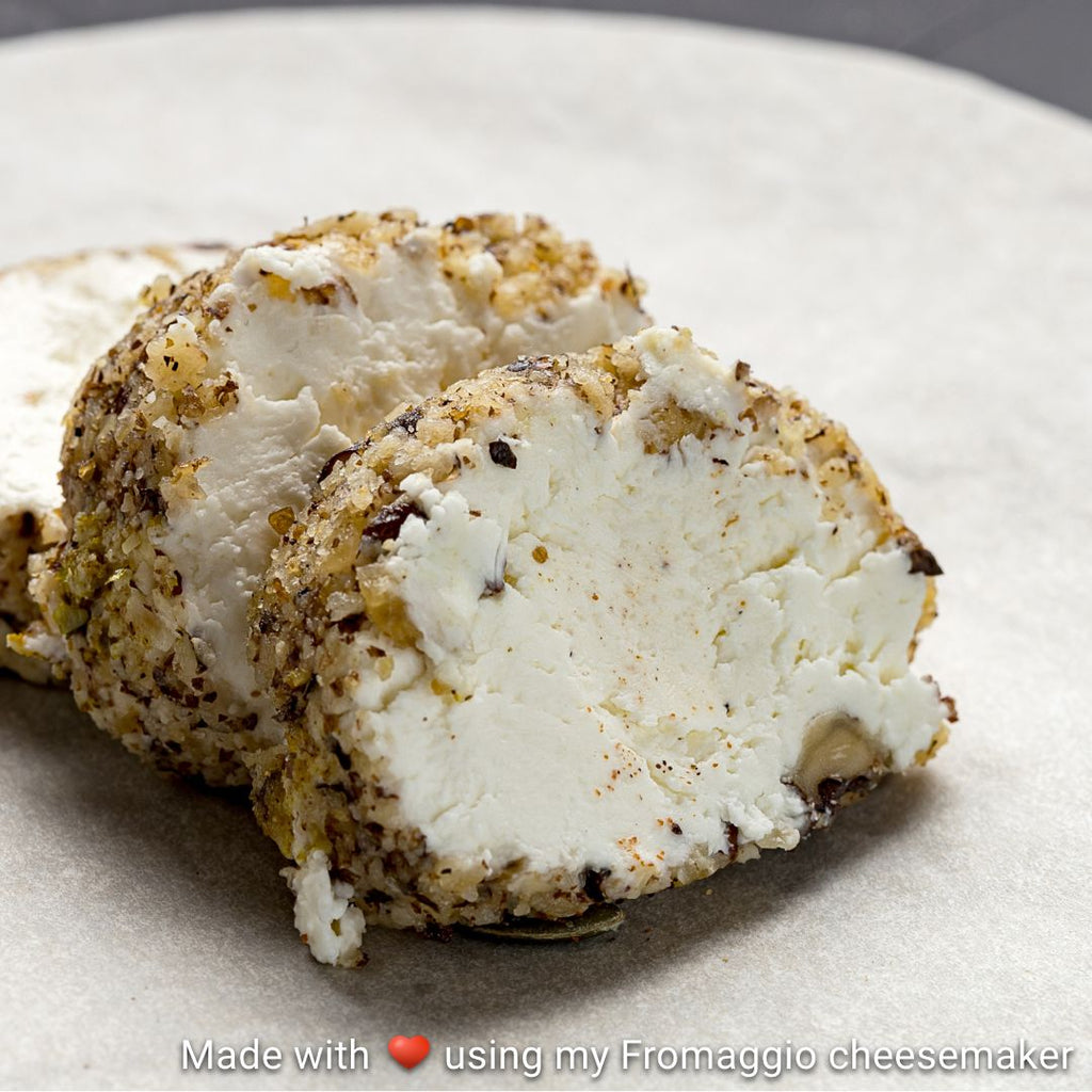 Accords vin et fromage à la maison : un plateau de fromages frais pour la Journée nationale du vin et du fromage